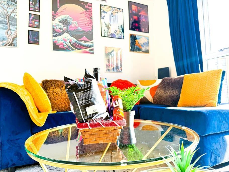 Contractors, Families, Tourists & Groups Welcome Sleeps Upto 9, Garden, Pet Allowed, Parking Included! Birmingham Ngoại thất bức ảnh